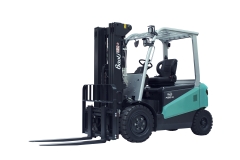 KBE 35 Li G1 - Vierradstapler